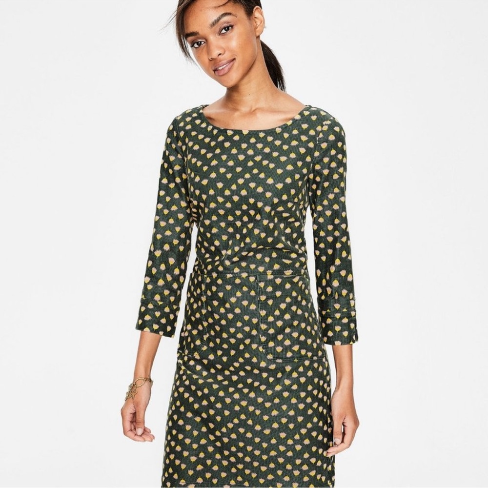Boden Green Corduroy Coraline Dress 

12L
